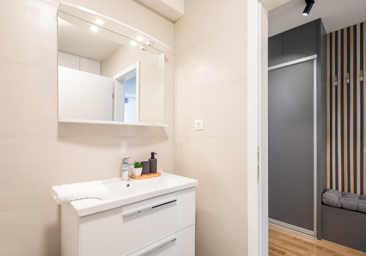 A&N Apartment - Partial Sea View And Free Parking Makarska Exterior foto